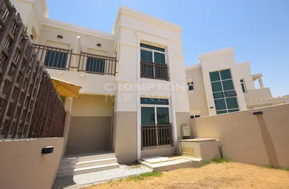Townhouse - 2 Bedrooms - 2 Bathrooms for rent in Al Khaleej Village - Al Ghadeer - Abu Dhabi