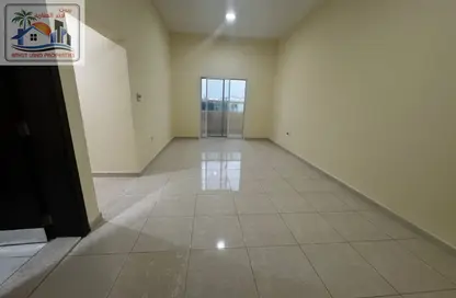 شقة - 2 غرف نوم - 2 حمامات للايجار في فلل الروضة 2 - 2  الروضة - الروضة - عجمان