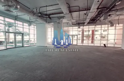 Retail - Studio - 2 Bathrooms for rent in Al Raha Beach - Abu Dhabi