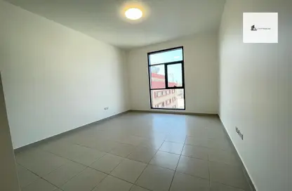 Apartment - 2 Bedrooms - 2 Bathrooms for rent in Maples 2 - Al Raffa - Bur Dubai - Dubai