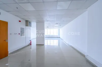 مكتب - استوديو للايجار في كابيتال جولدن تاور - الخليج التجاري - دبي