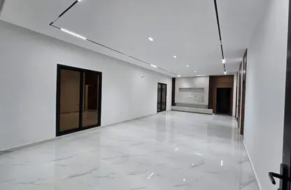 Villa - 5 Bedrooms - 7 Bathrooms for sale in Al Yasmeen 1 - Al Yasmeen - Ajman
