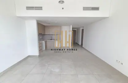 Apartment - 2 Bedrooms - 2 Bathrooms for rent in Azure Beach Residence - Maryam Beach Residence - Maryam Island - Sharjah