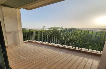 Apartment - 2 Bedrooms - 4 Bathrooms for sale in Qamar 4 - Madinat Badr - Al Muhaisnah - Dubai
