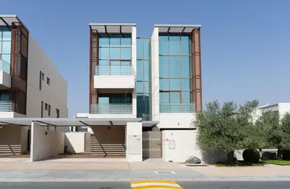 Outdoor Building image for: Villa - 6 Bedrooms for sale in Grand Views - Meydan Gated Community - Meydan - Dubai, Image 1