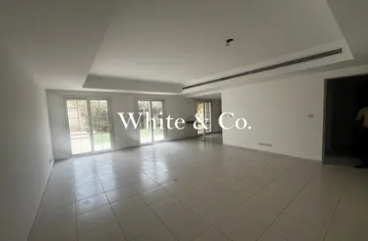 Villa - 2 Bedrooms - 3 Bathrooms for rent in Springs 3 - The Springs - Dubai