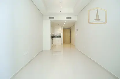Empty Room image for: Apartment - 1 Bedroom - 2 Bathrooms for rent in Aykon City Tower C - Aykon City - Business Bay - Dubai, Image 1