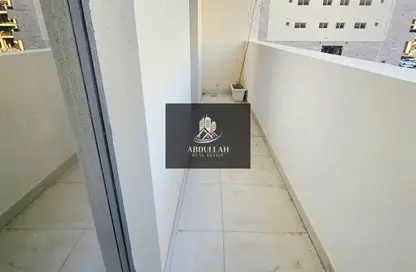 شقة - 2 غرف نوم - 3 حمامات للايجار في سراب 2 - الجادة - الشارقة