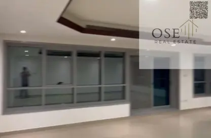 شقة - 2 غرف نوم - 2 حمامات للبيع في برج الكورنيش - طريق كورنيش عجمان - عجمان شقة - 2 غرف نوم - 2 حمامات للبيع في برج الكورنيش - طريق كورنيش عجمان - عجمان