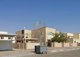 Villa - 4 bedrooms - 5 bathrooms for sale in Asharej - Al Ain