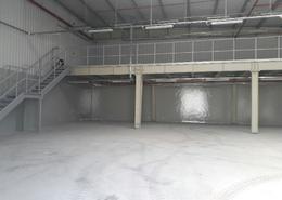 Warehouse - 2 bathrooms for rent in Mussafah Industrial Area - Mussafah - Abu Dhabi