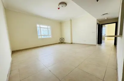 Apartment - 2 Bedrooms - 3 Bathrooms for rent in Plaza Residences 2 - Plaza Residences - Jumeirah Village Circle - Dubai
