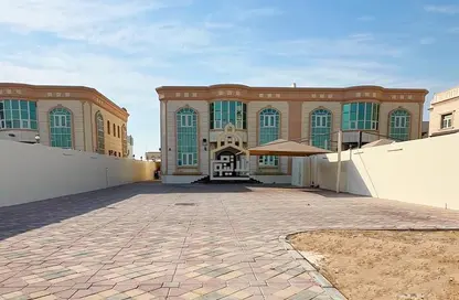 فيلا - 4 غرف نوم - 5 حمامات للايجار في مدينة شخبوط - أبوظبي