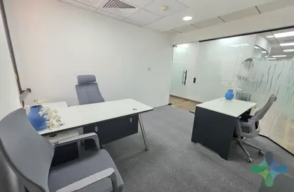Office Space - Studio - 4 Bathrooms for rent in Twin Tower - Baniyas Road - Deira - Dubai