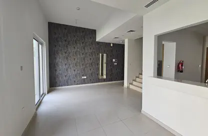 Townhouse - 3 Bedrooms - 3 Bathrooms for sale in Amaranta - Villanova - Dubai Land - Dubai