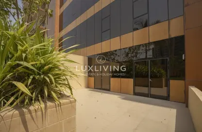 Apartment - 1 Bedroom - 2 Bathrooms for rent in Amber - Tiara Residences - Palm Jumeirah - Dubai