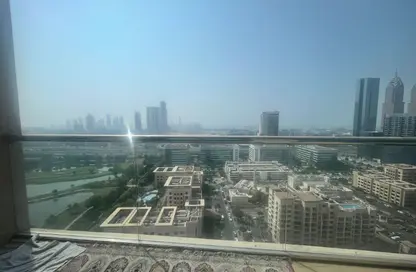 شقة - 2 غرف نوم - 2 حمامات للايجار في برج الجولف 1 - أبراج الجولف - ذا فيوز - دبي