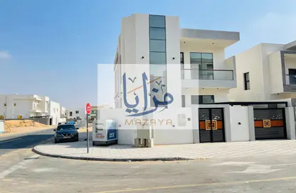 Villa - 5 Bedrooms - 7 Bathrooms for sale in Al Yasmeen 1 - Al Yasmeen - Ajman