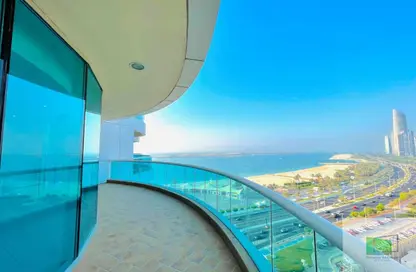 شقة - 3 غرف نوم - 4 حمامات للايجار في برج بالغيلم - شارع الكورنيش - أبوظبي