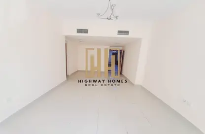 Apartment - 2 Bedrooms - 2 Bathrooms for rent in Street 20 - Al Nahda - Sharjah