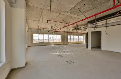 Full Floor - Studio for rent in Al Nahyan Camp - Abu Dhabi