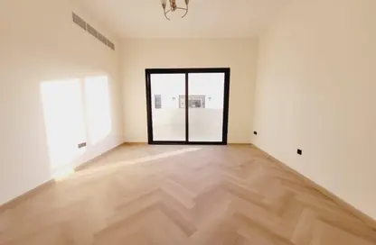 Empty Room image for: Villa - 4 Bedrooms - 7 Bathrooms for rent in Hoshi 1 - Hoshi - Al Badie - Sharjah, Image 1