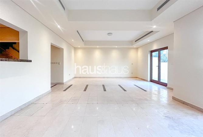 15658984 - Property Image 2