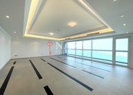 Apartment - 5 bedrooms - 6 bathrooms for rent in Wave tower - Corniche Road - Abu Dhabi