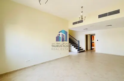 Villa - 3 Bedrooms - 4 Bathrooms for rent in Abu Hail Road - Abu Hail - Deira - Dubai