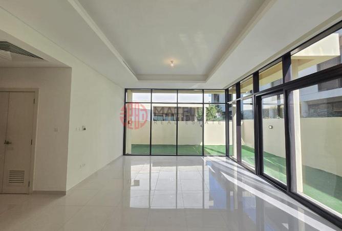 16020172 - Property Image 2