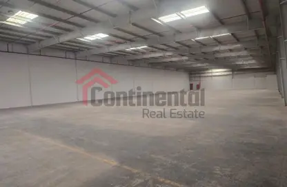Warehouse - Studio - 1 Bathroom for rent in Al Sajaa - Sharjah