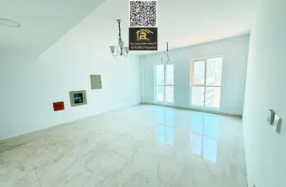 Apartment - 2 Bedrooms - 2 Bathrooms for rent in Cornish Tower - Al Rumaila - Ajman