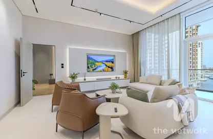 Apartment - 2 Bedrooms - 3 Bathrooms for sale in Emerald - Tiara Residences - Palm Jumeirah - Dubai