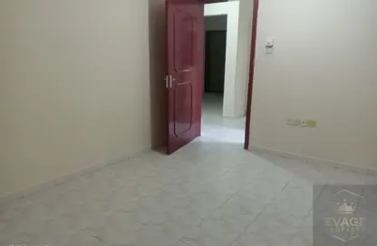 شقة - 2 غرف نوم - 1 حمام للايجار في برج الكورنيش - طريق كورنيش عجمان - عجمان
