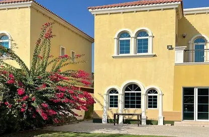Villa - 3 Bedrooms - 3 Bathrooms for rent in Jumeirah Park - Dubai