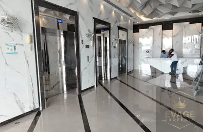 Apartment - 1 Bedroom - 2 Bathrooms for rent in Ajman One - Phase 2 - Ajman Downtown - Ajman
