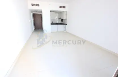 Apartment - 2 Bedrooms - 3 Bathrooms for rent in Oxford Building - District 14 - Jumeirah Village Circle - Dubai