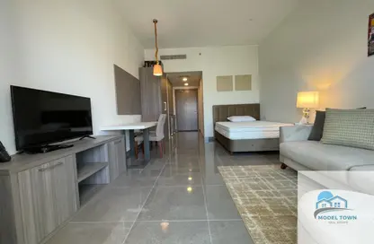 Apartment - Studio - 1 Bathroom for rent in Leonardo Residences - Masdar City - Abu Dhabi