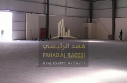 مستودع - استوديو - 2 حمامات للايجار في الصجعة الصناعية - آلصجعه - الشارقة