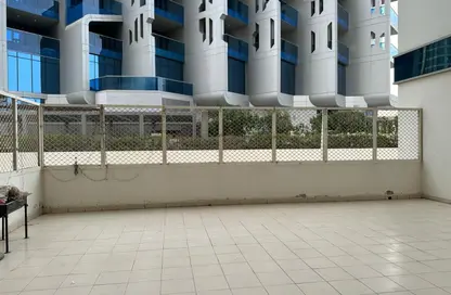 شقة - غرفة نوم - 2 حمامات للايجار في فير فيو - الخليج التجاري - دبي