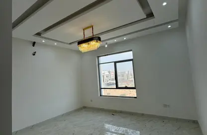 فيلا - 5 غرف نوم - 7 حمامات للايجار في الزاهية جاردنز - الزاهية - عجمان