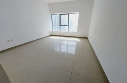 Apartment - 2 Bedrooms - 3 Bathrooms for rent in Al Khan Corniche - Al Khan - Sharjah