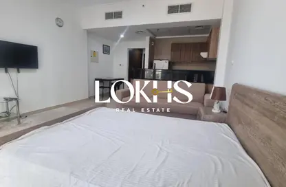 Apartment - Studio - 1 Bathroom for rent in Burj Al Nujoom - Downtown Dubai - Dubai
