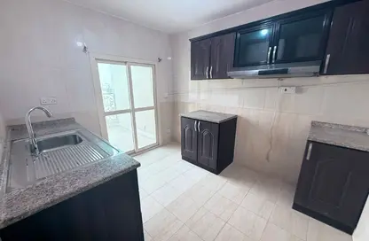 Apartment - 2 Bedrooms - 2 Bathrooms for rent in Shakhbout City - Abu Dhabi