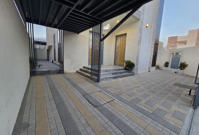 15618318 - Property Image 3