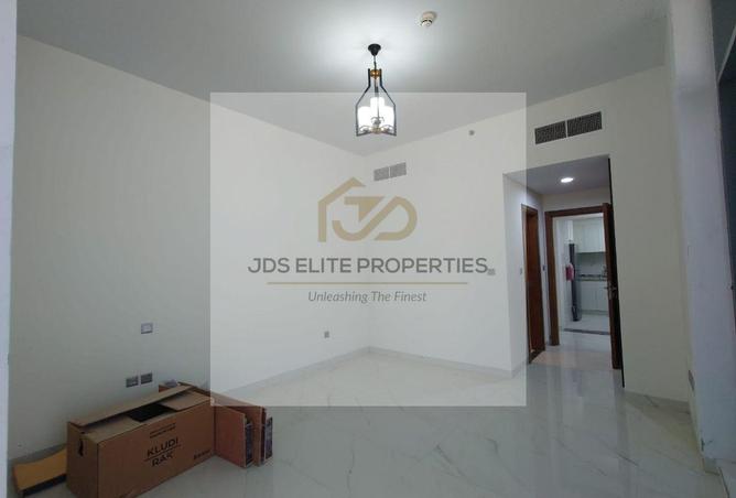 15693473 - صورة العقار 2