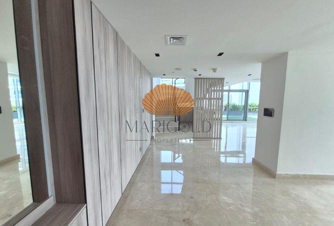 16077023 - Property Image 3