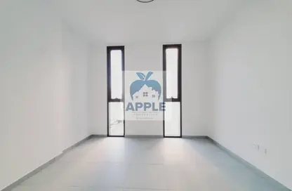 Apartment - Studio - 1 Bathroom for rent in The Link - East Village - Aljada - Sharjah