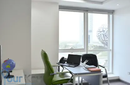 مكتب - استوديو للايجار في برج لطيفة - شارع الشيخ زايد - دبي