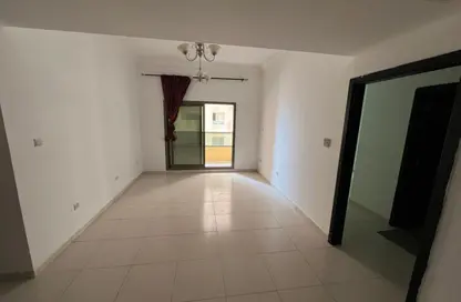 Apartment - 1 Bedroom - 2 Bathrooms for rent in Paradise Lakes Tower B9 - Paradise Lakes Towers - Emirates City - Ajman